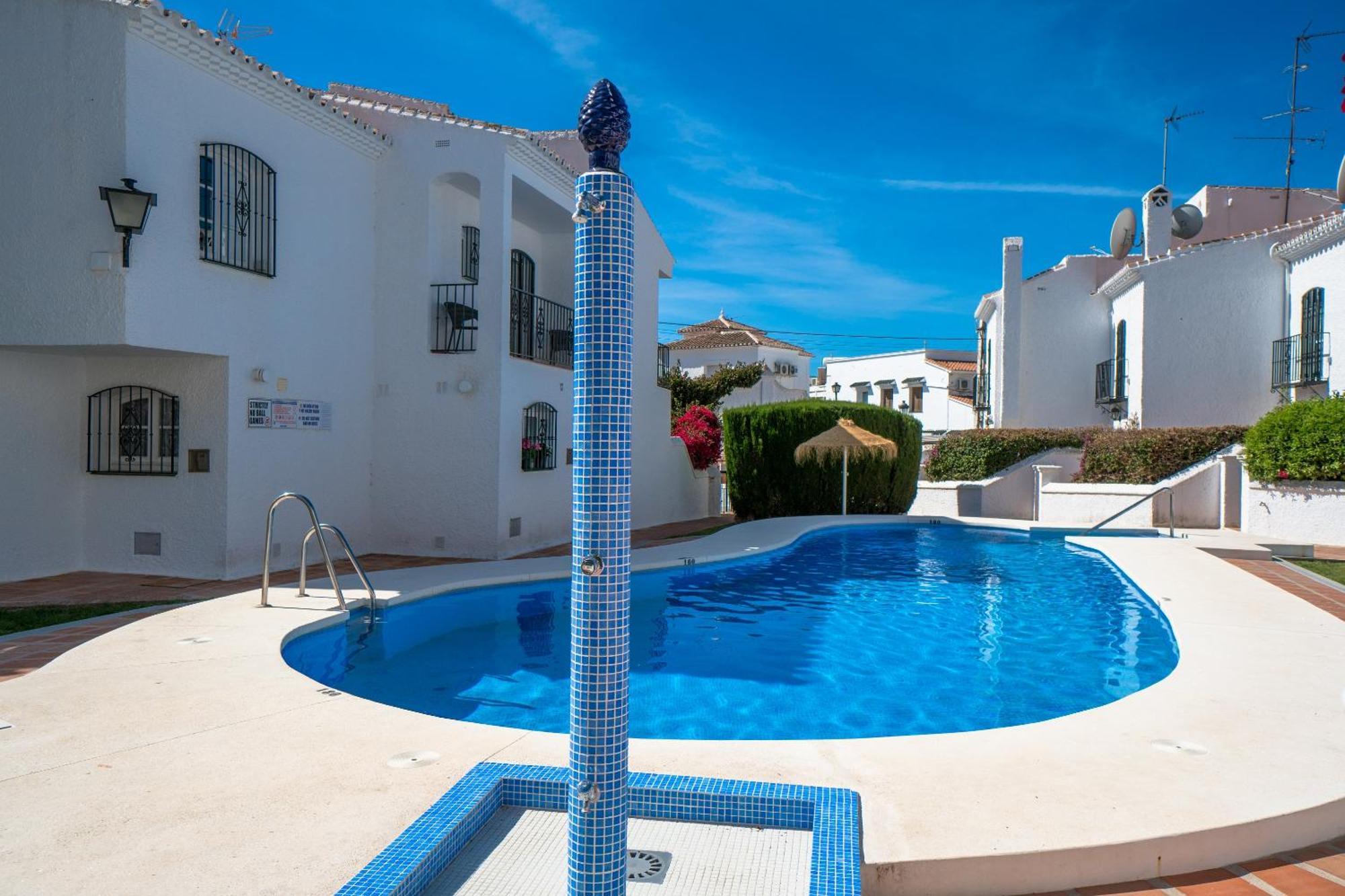 Pinos 20 Menyber Villa Nerja Luaran gambar