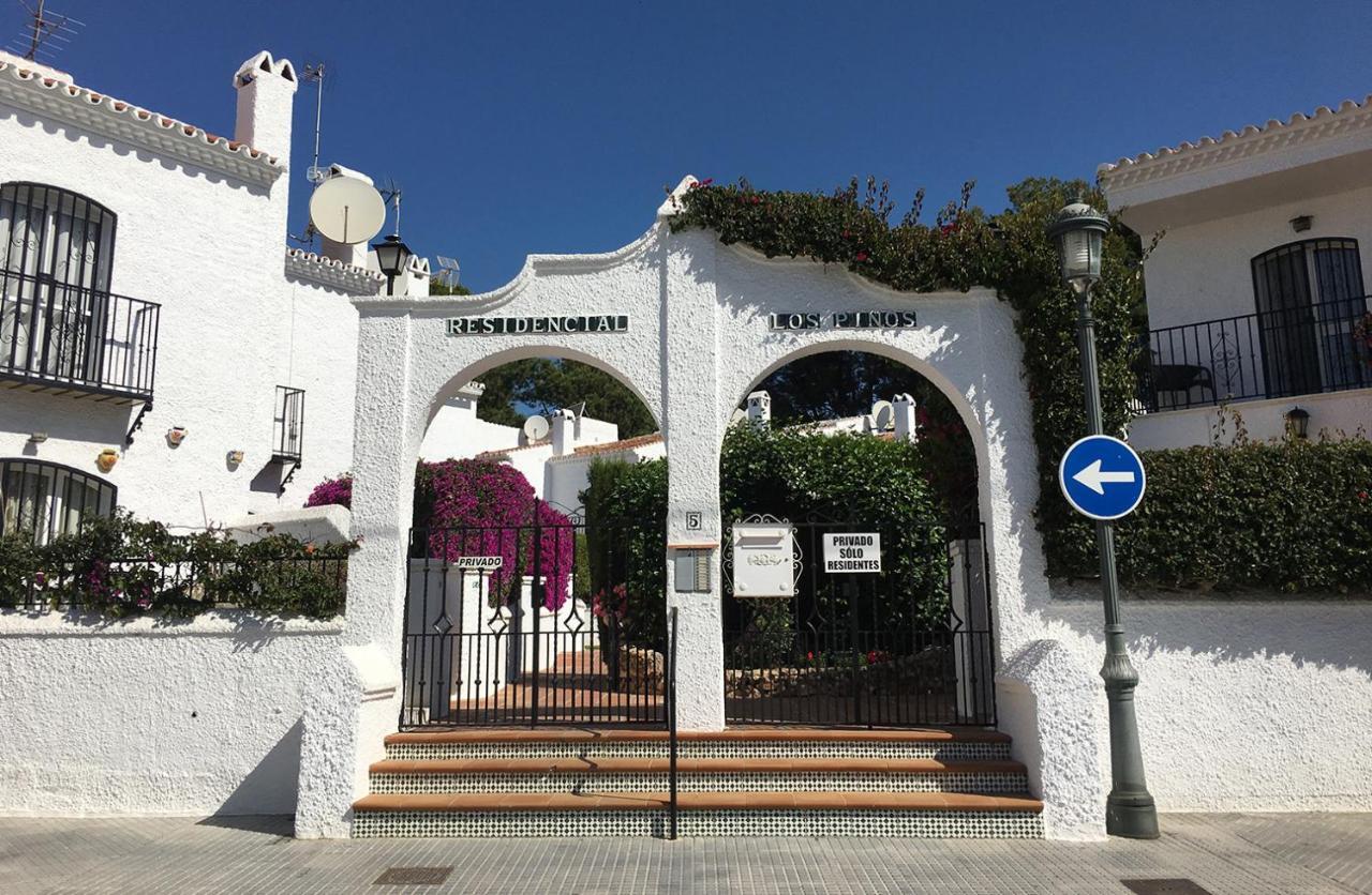 Pinos 20 Menyber Villa Nerja Luaran gambar